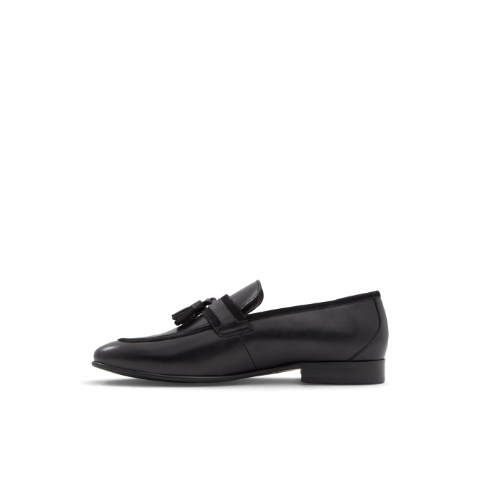Mocassins Sequel