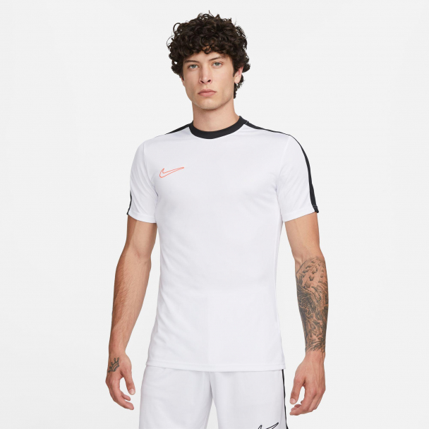 T-shirt Nike Academy
